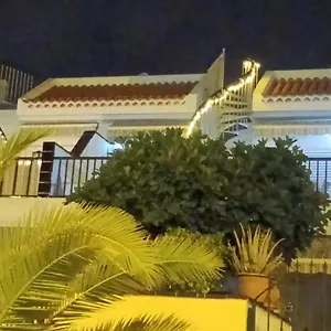 https://el-mirador-los-arona-tenerife.tenerifehoteles.net